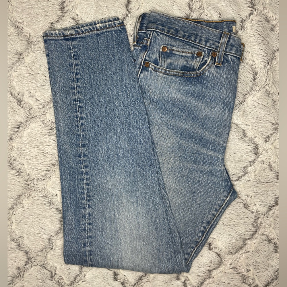 Levi’s Wedgie Jeans